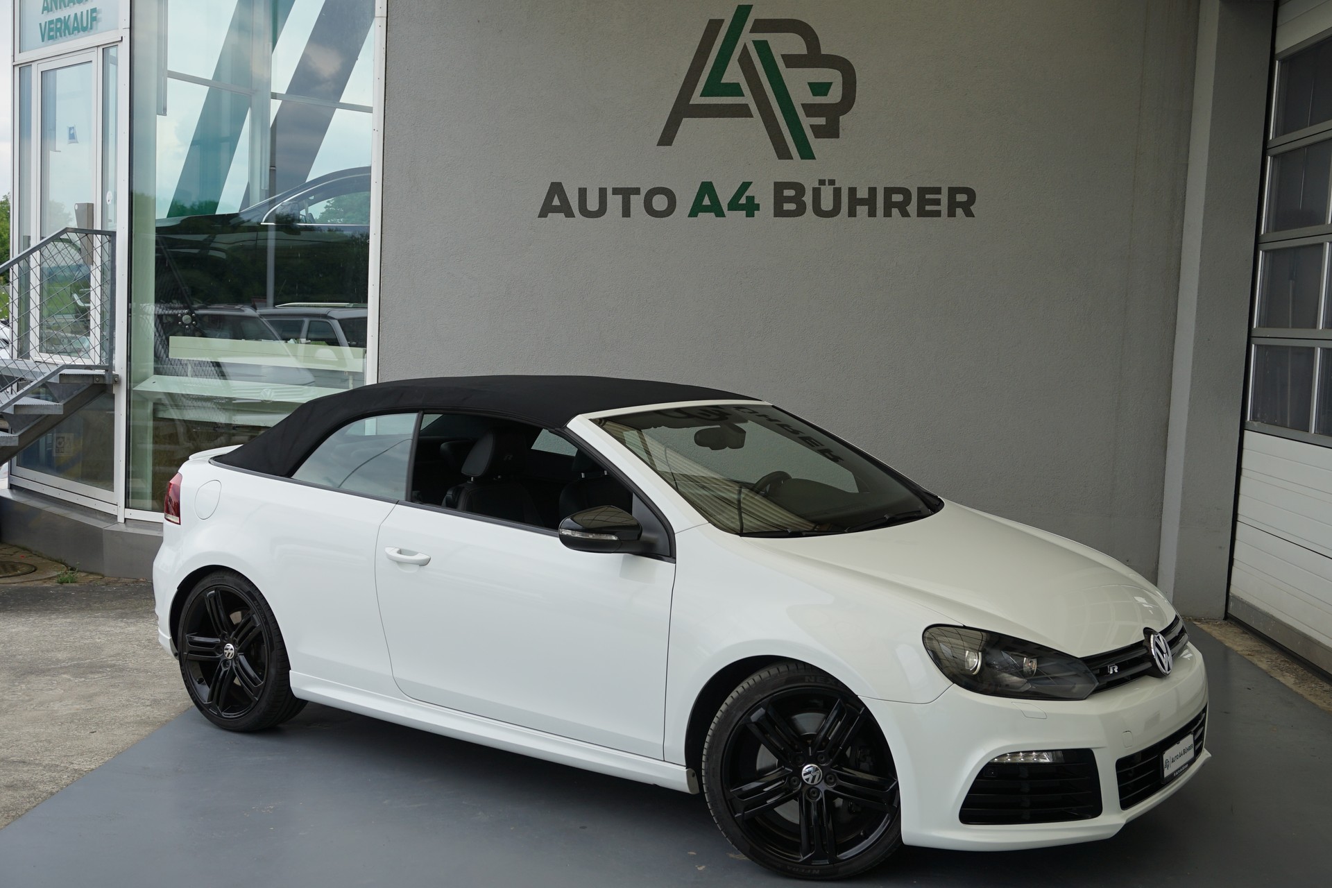 VW Golf 2.0 TSI R Cabriolet Automat 265PS-image-2