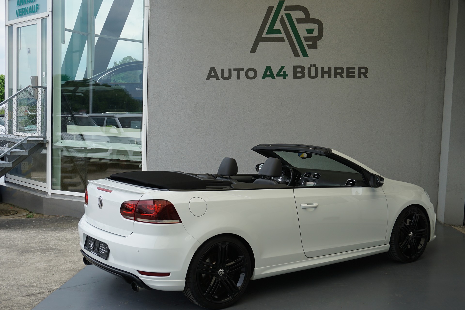 VW Golf 2.0 TSI R Cabriolet Automat 265PS-image-13