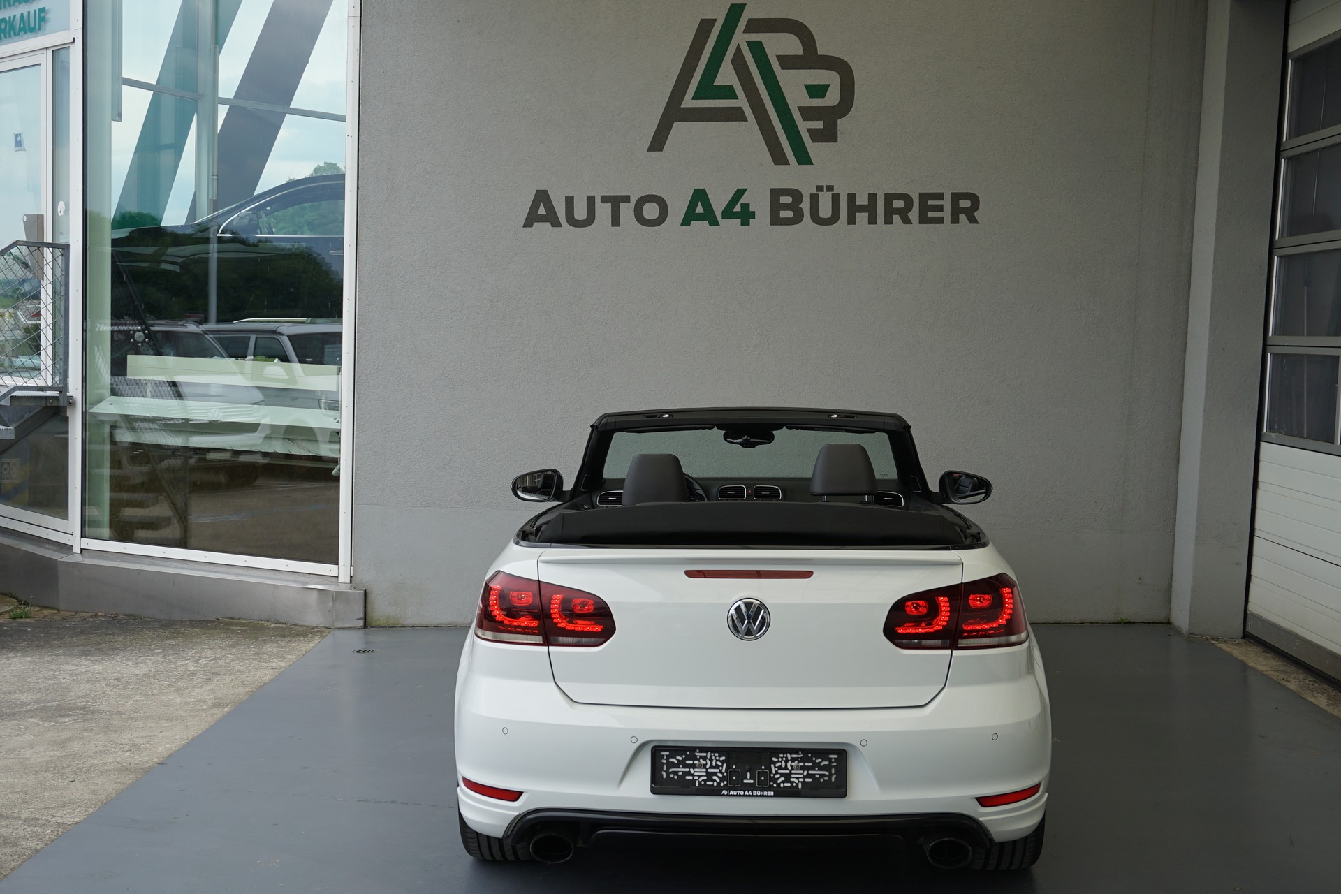 VW Golf 2.0 TSI R Cabriolet Automat 265PS-image-17