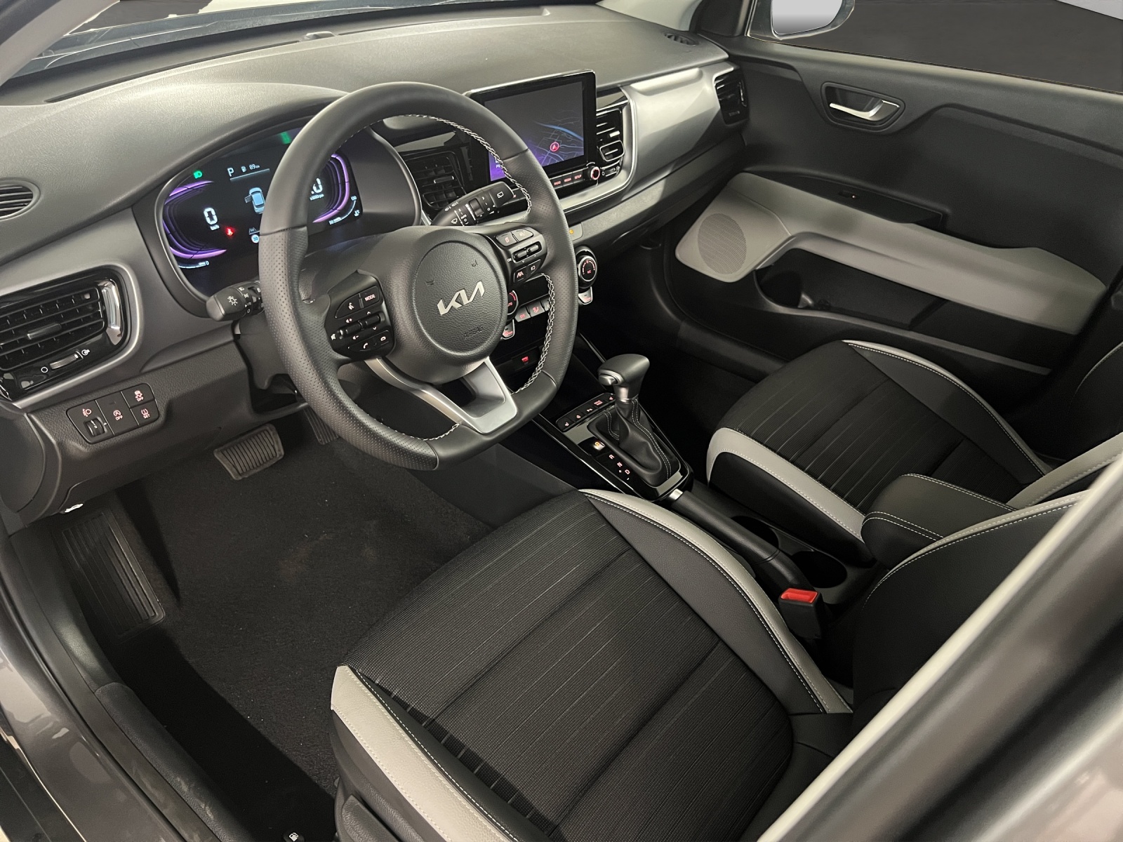 KIA Stonic 1.0 T Power Edition 30-image-5