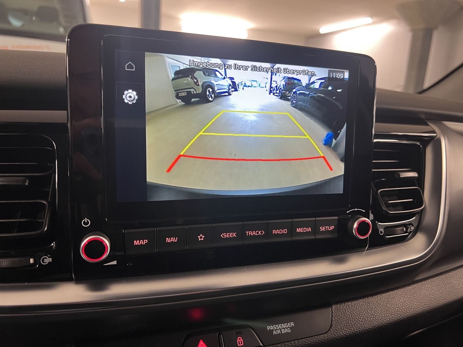 KIA Stonic 1.0 T Power Edition 30-image-9