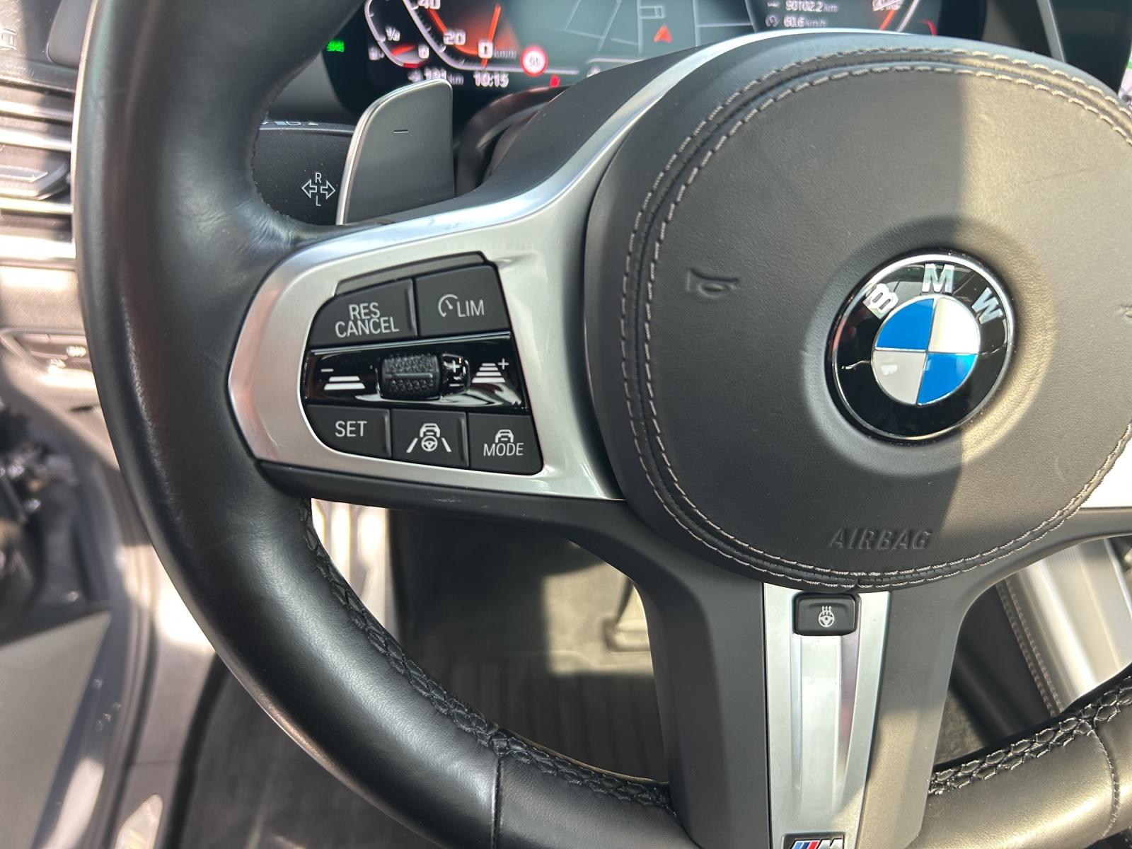 BMW X5 xDrive M50i-image-16