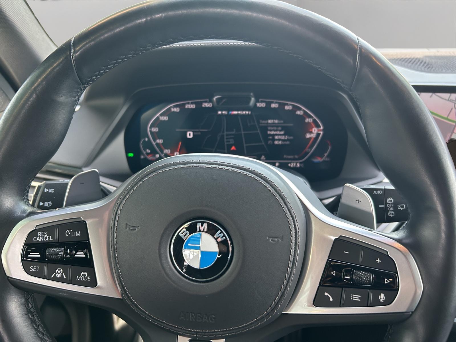 BMW X5 xDrive M50i-image-8