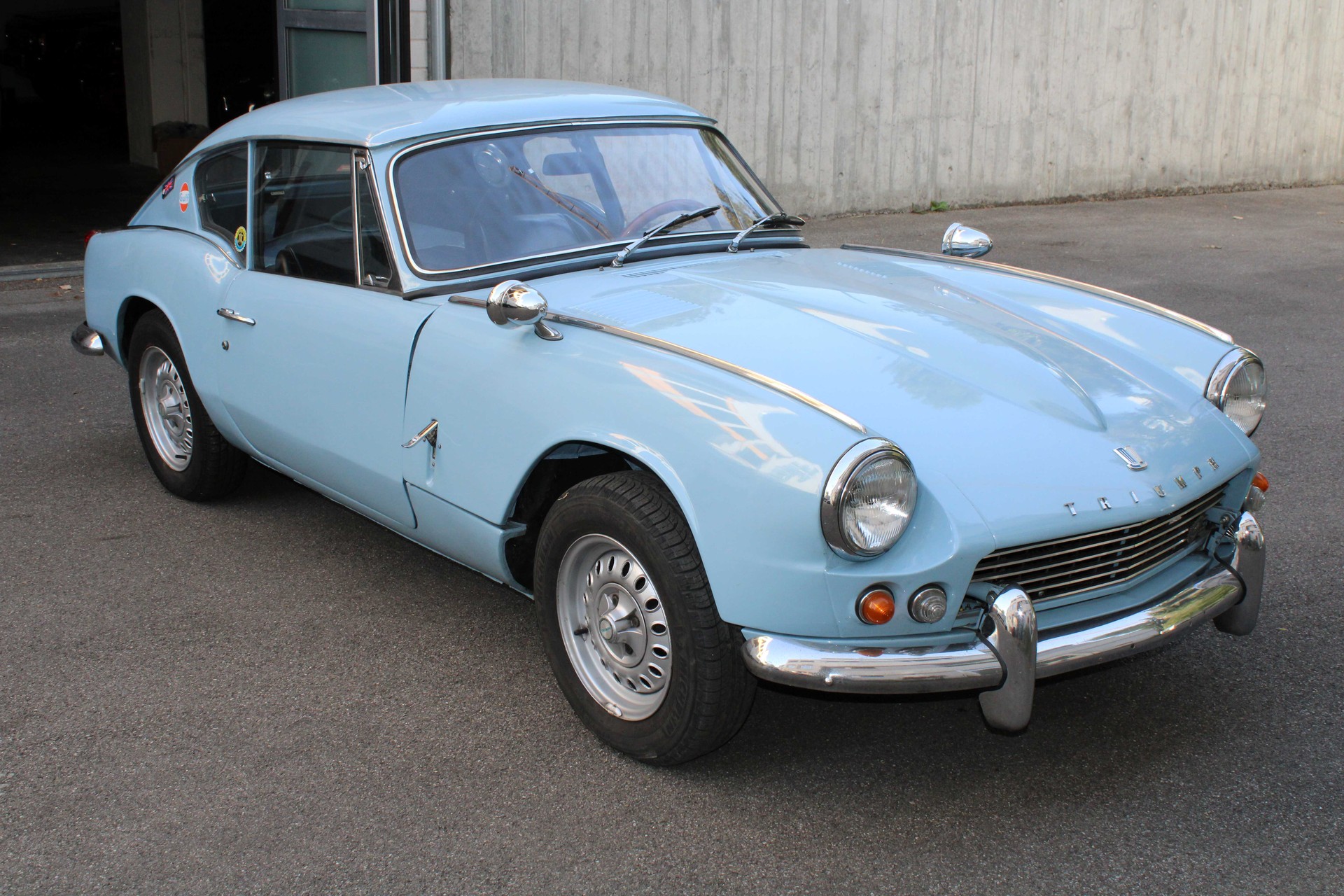 TRIUMPH GT6