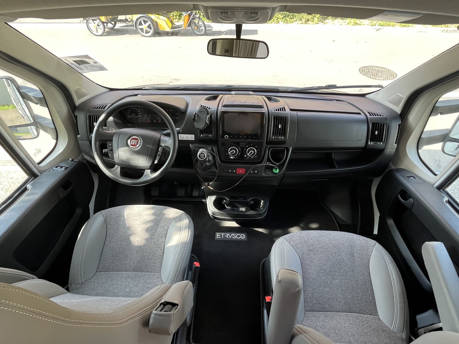 ETRUSCO Fiat A7300 DB-image-9