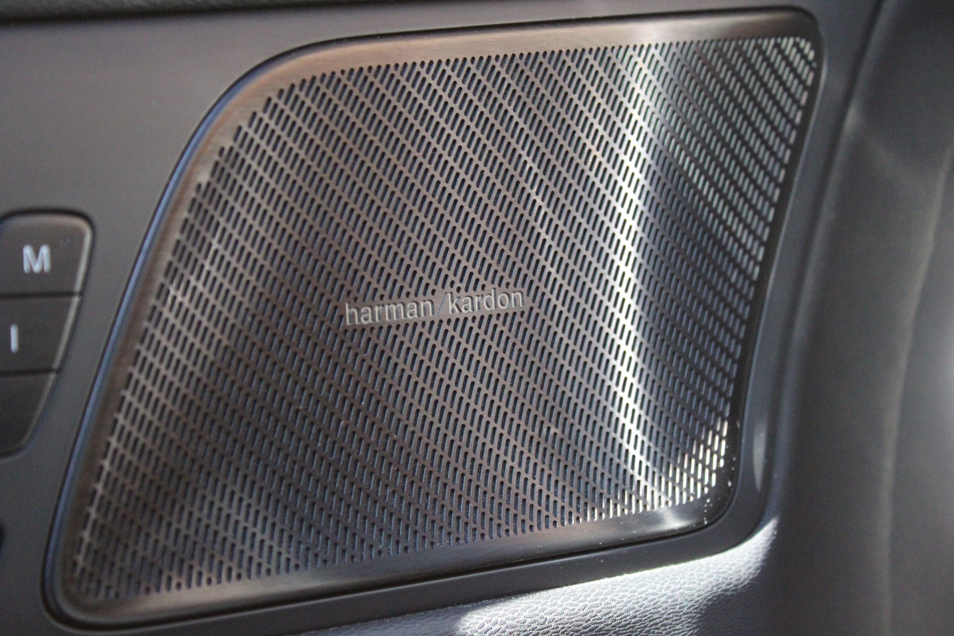 VOLVO V60 T6 eAWD Twin Engine Inscription Expression Geartronic - "Harman Kardon * Sièges Elec. Mém. * Head-Up Displ * Service Volvo"-image-10