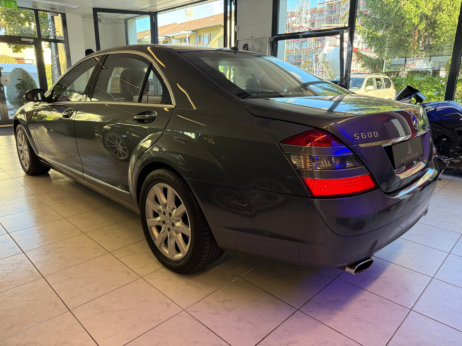 MERCEDES-BENZ S 600 L Automatic-image-12