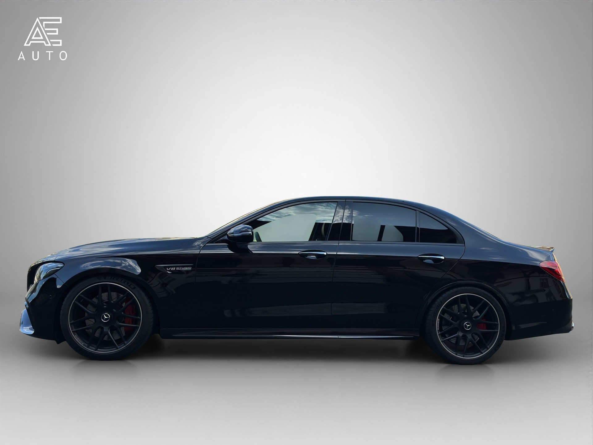MERCEDES-BENZ E 63 AMG S 4Matic Speedshift MCT-image-3