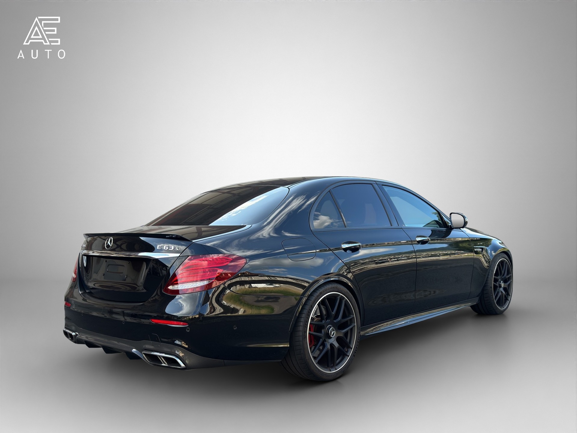 MERCEDES-BENZ E 63 AMG S 4Matic Speedshift MCT-image-6
