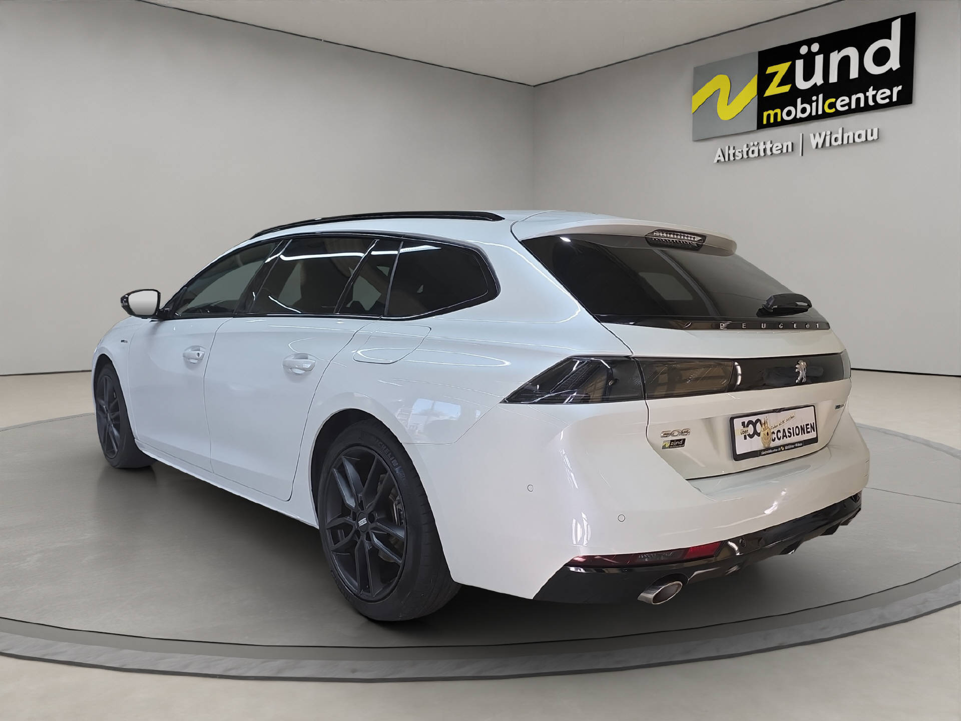 PEUGEOT 508 SW 1.6 Plug-in Hybrid GT-image-2