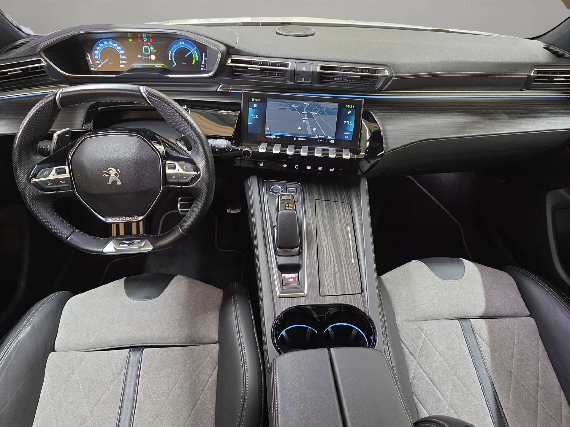 PEUGEOT 508 SW 1.6 Plug-in Hybrid GT-image-6