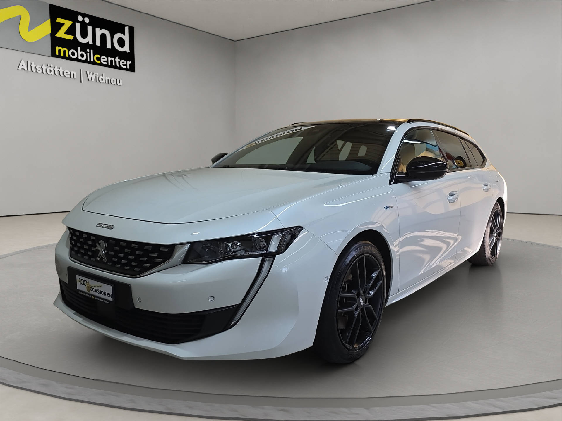 PEUGEOT 508 SW 1.6 Plug-in Hybrid GT-image-0