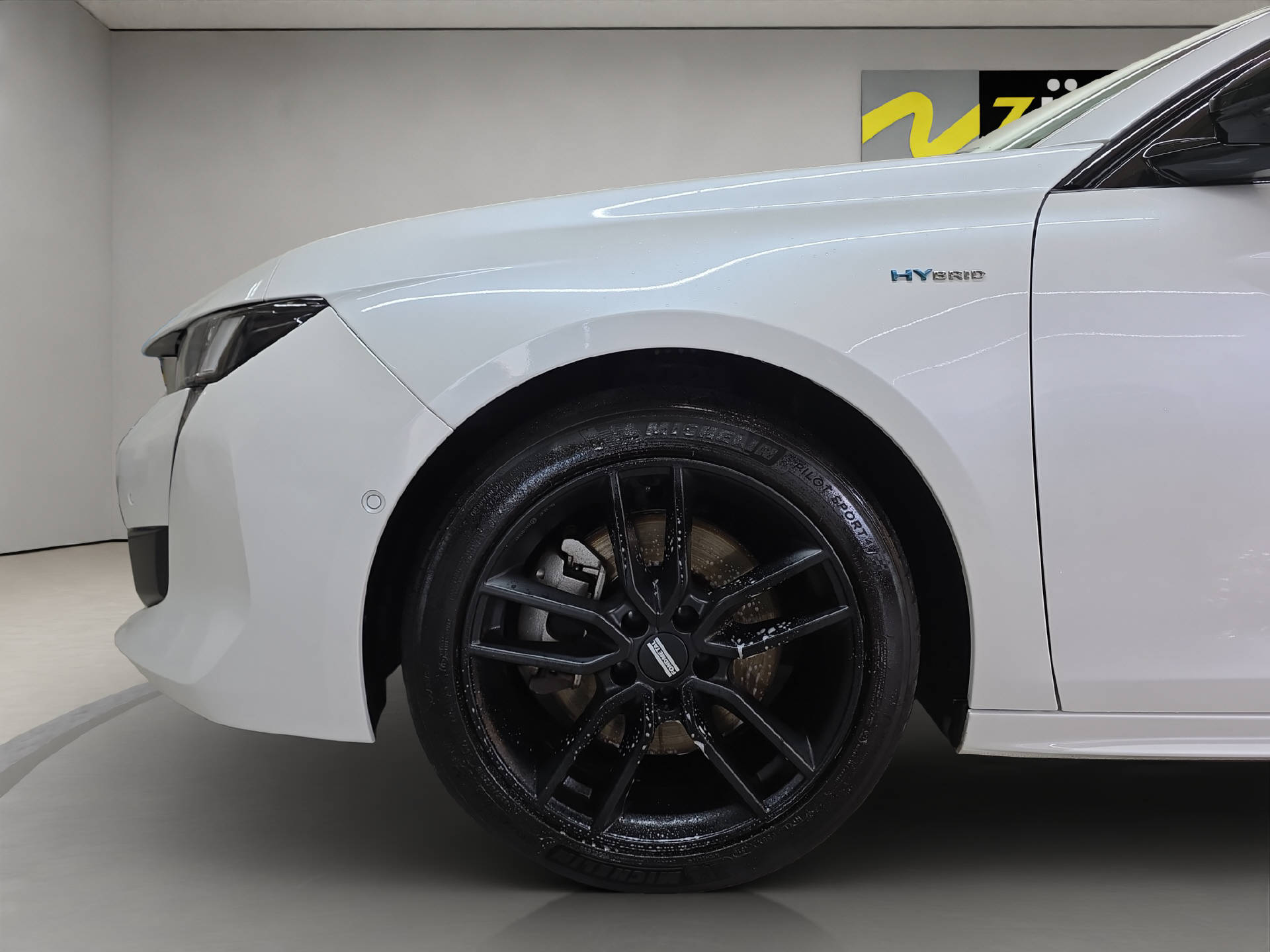 PEUGEOT 508 SW 1.6 Plug-in Hybrid GT-image-11