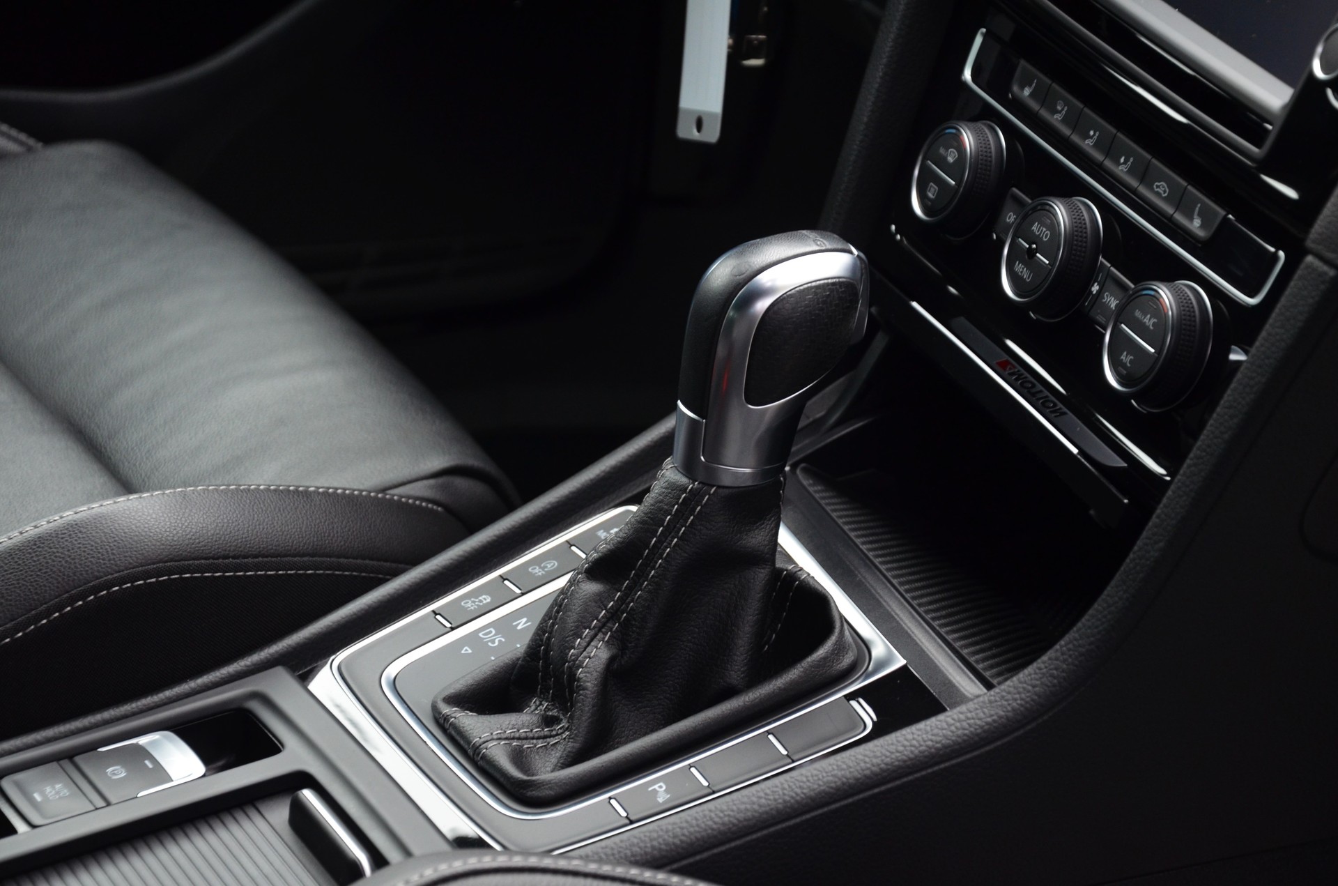 VW Golf 2.0 TSI R 4Motion DSG*Frisch ab MFK,1 Jahr oder 20000km Garantie auf Motor und Getriebe inkl.*-image-17