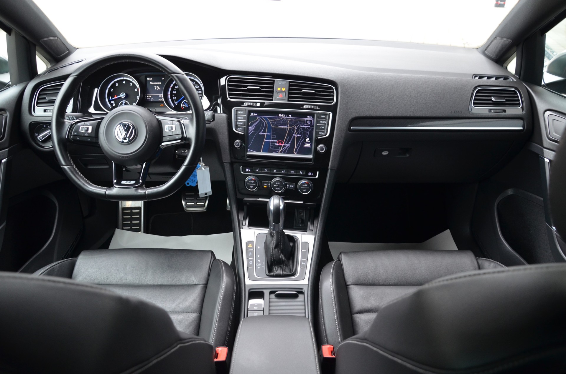 VW Golf 2.0 TSI R 4Motion DSG*Frisch ab MFK,1 Jahr oder 20000km Garantie auf Motor und Getriebe inkl.*-image-12
