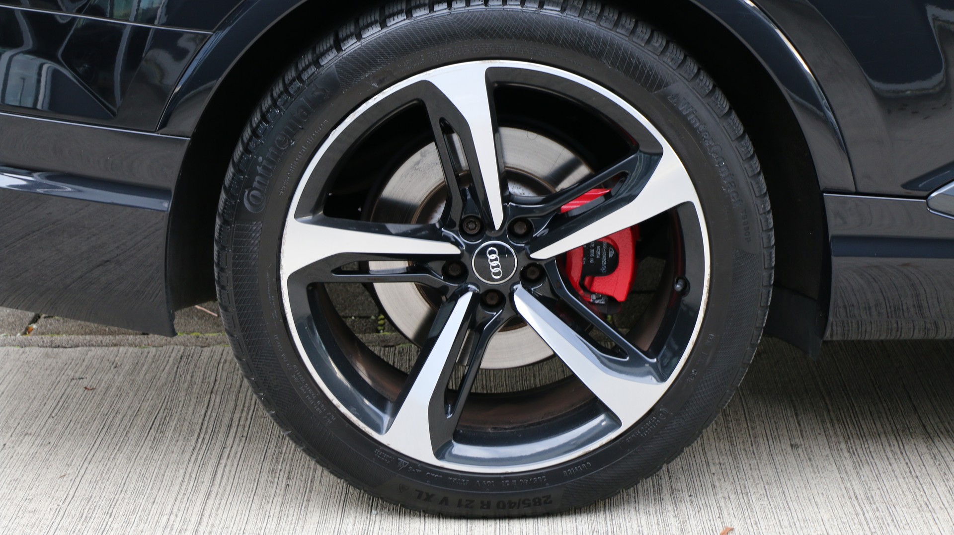 AUDI SQ7 4.0 TDI quattro-image-24