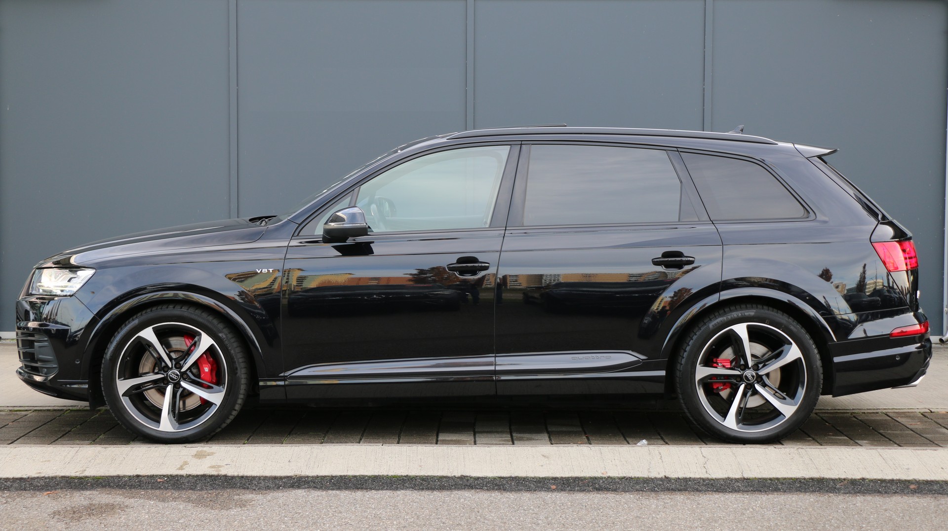 AUDI SQ7 4.0 TDI quattro-image-2