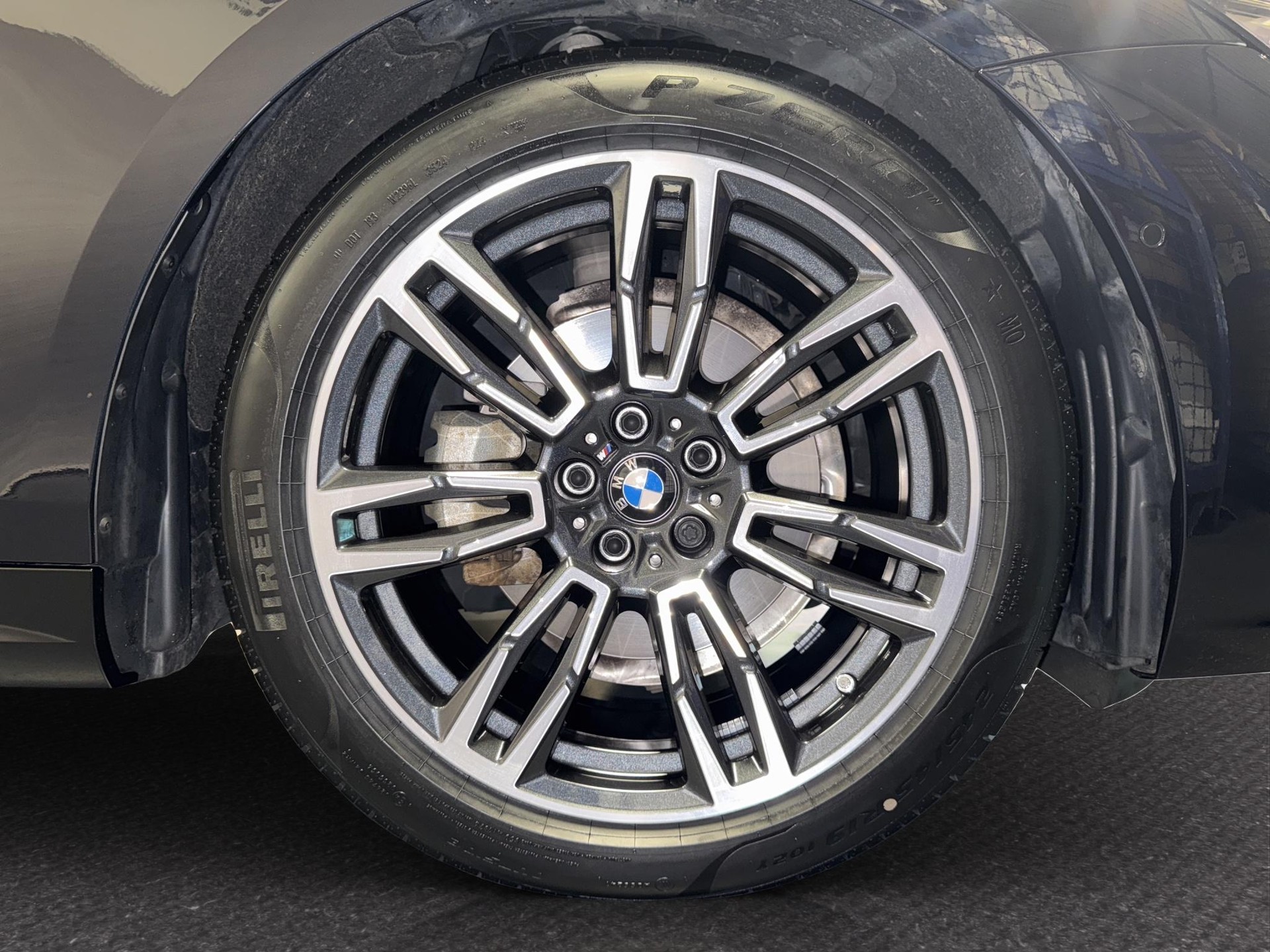BMW 520d xDrive M Sport-image-13