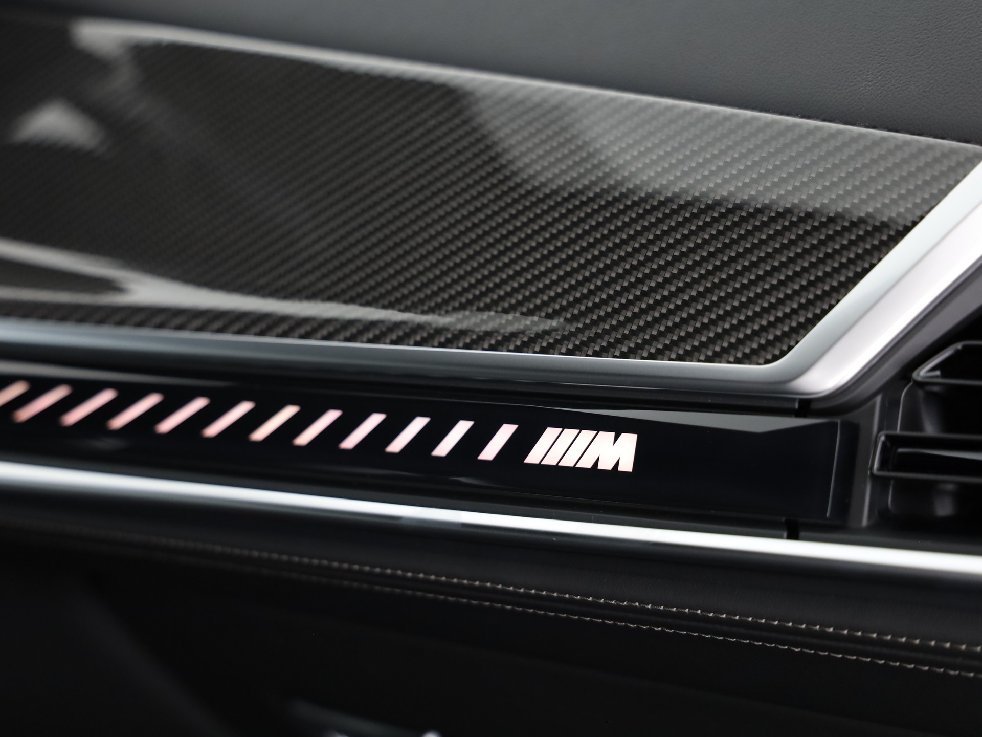 BMW X6 xDrive M60i M Sport Pro-image-13