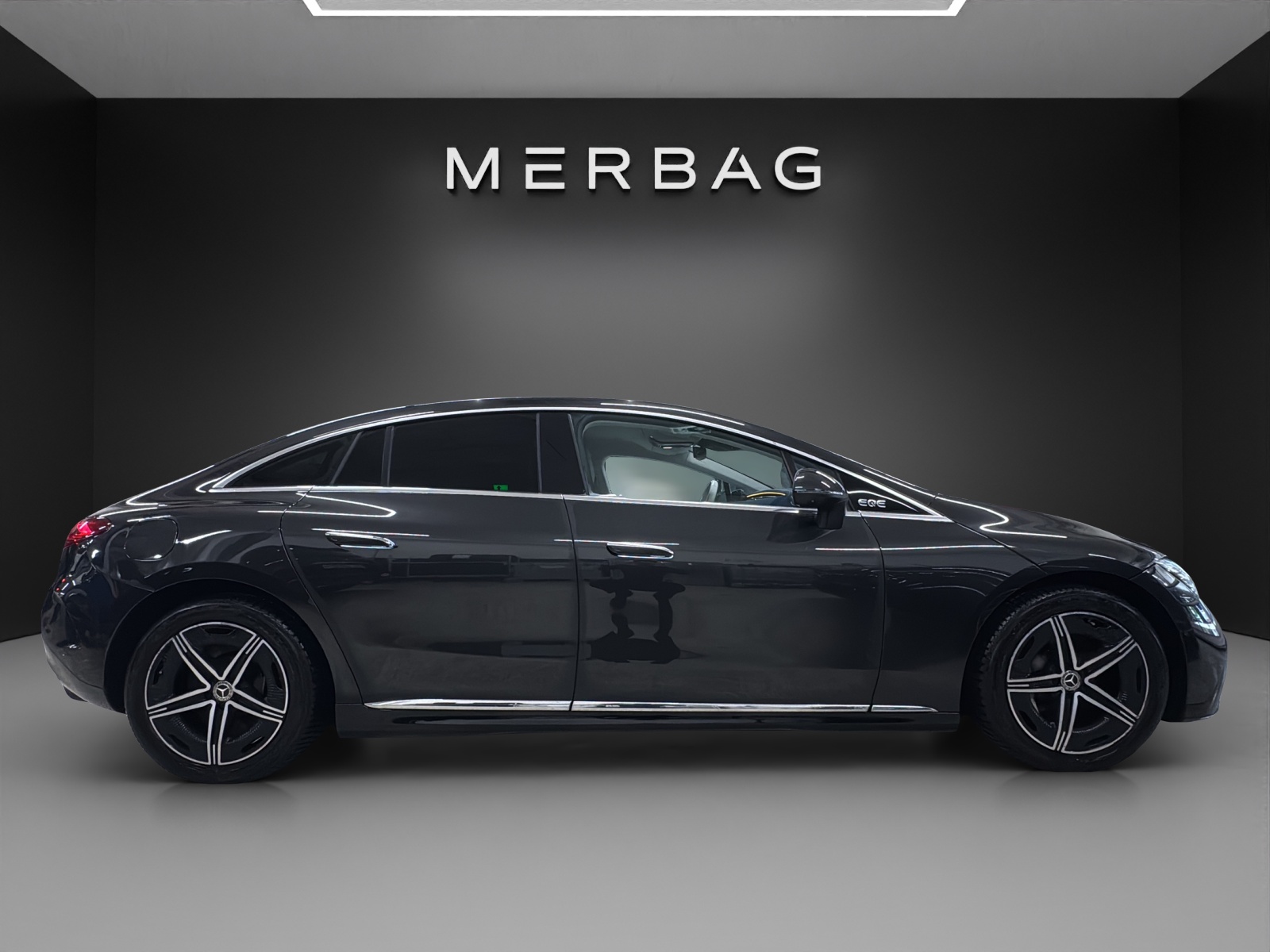 MERCEDES-BENZ EQE 350 4 Matic-image-1
