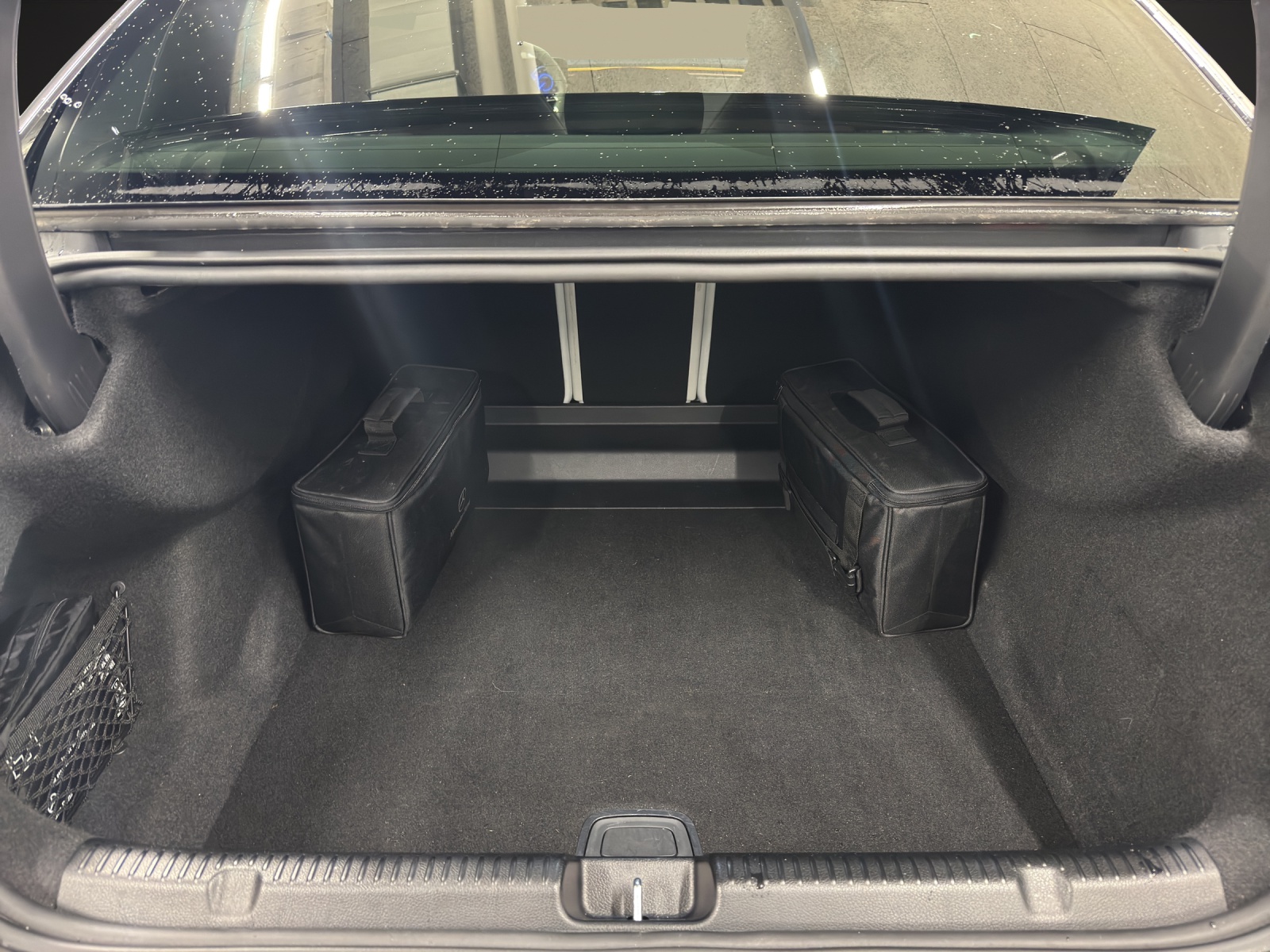 MERCEDES-BENZ EQE 350 4 Matic-image-13