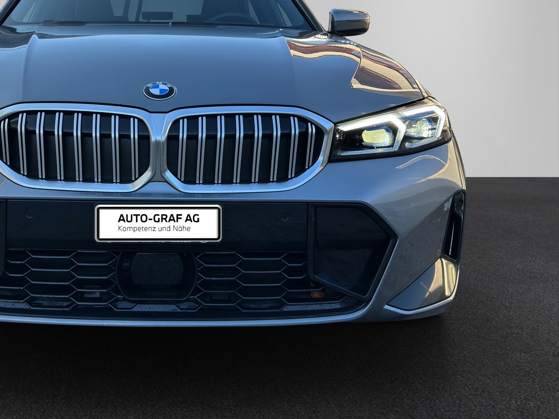 BMW 320d xDrive M Sport-image-8