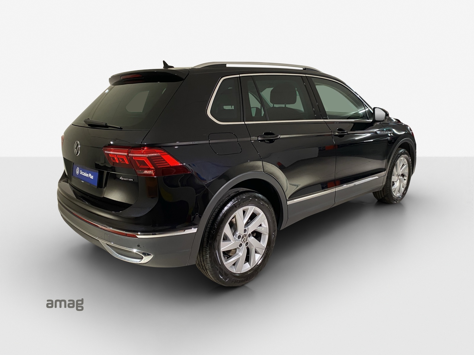 VW Tiguan 2.0 TDI SCR Elegance 4Motion DSG-image-4
