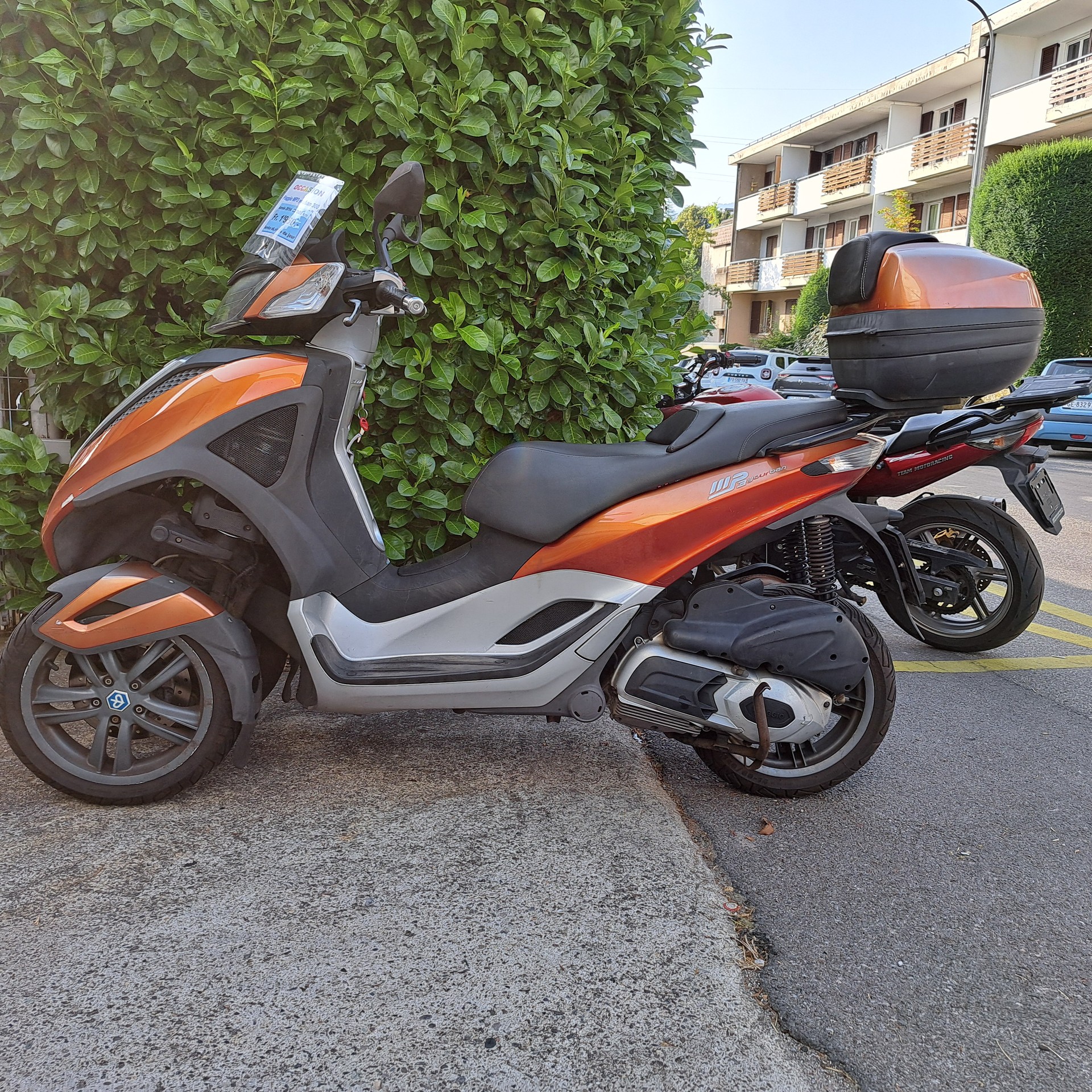 PIAGGIO MP3 Yourban 300 i.e.-image-1