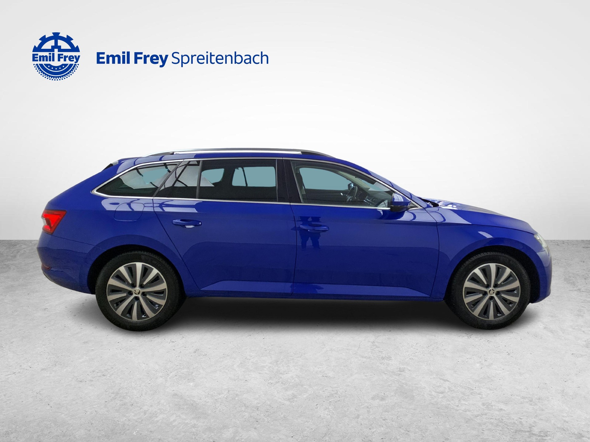 SKODA Combi 1.5 Style TSI DSG / Jetzt mit attraktivem 1.99% Leasing-image-5
