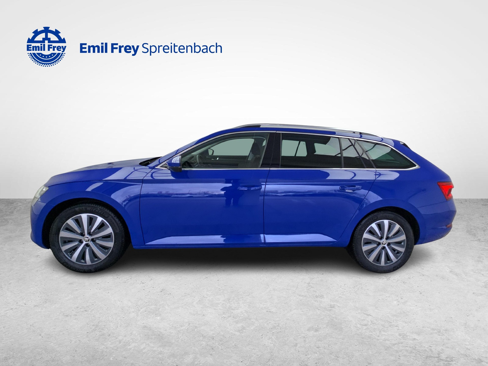 SKODA Combi 1.5 Style TSI DSG / Jetzt mit attraktivem 1.99% Leasing-image-1