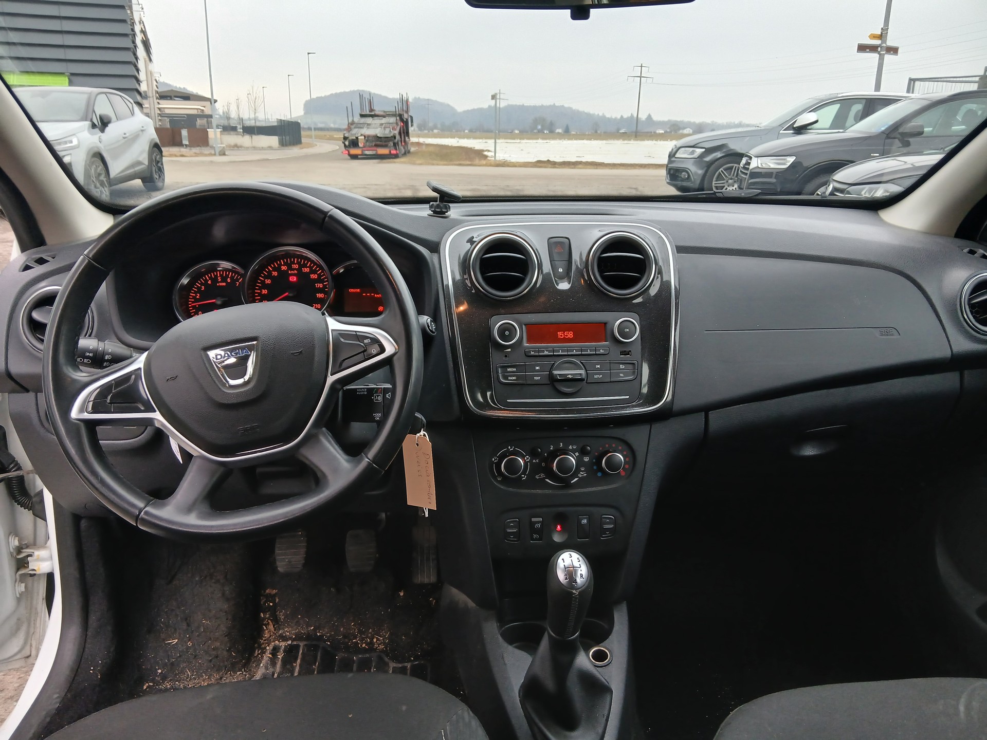 DACIA Sandero 1.0 Essential-image-7