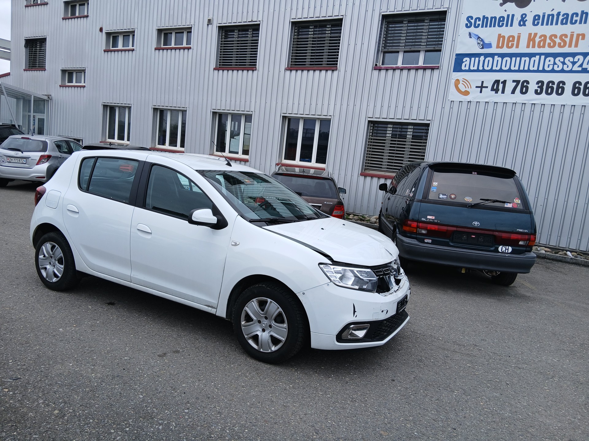 DACIA Sandero 1.0 Essential-image-2