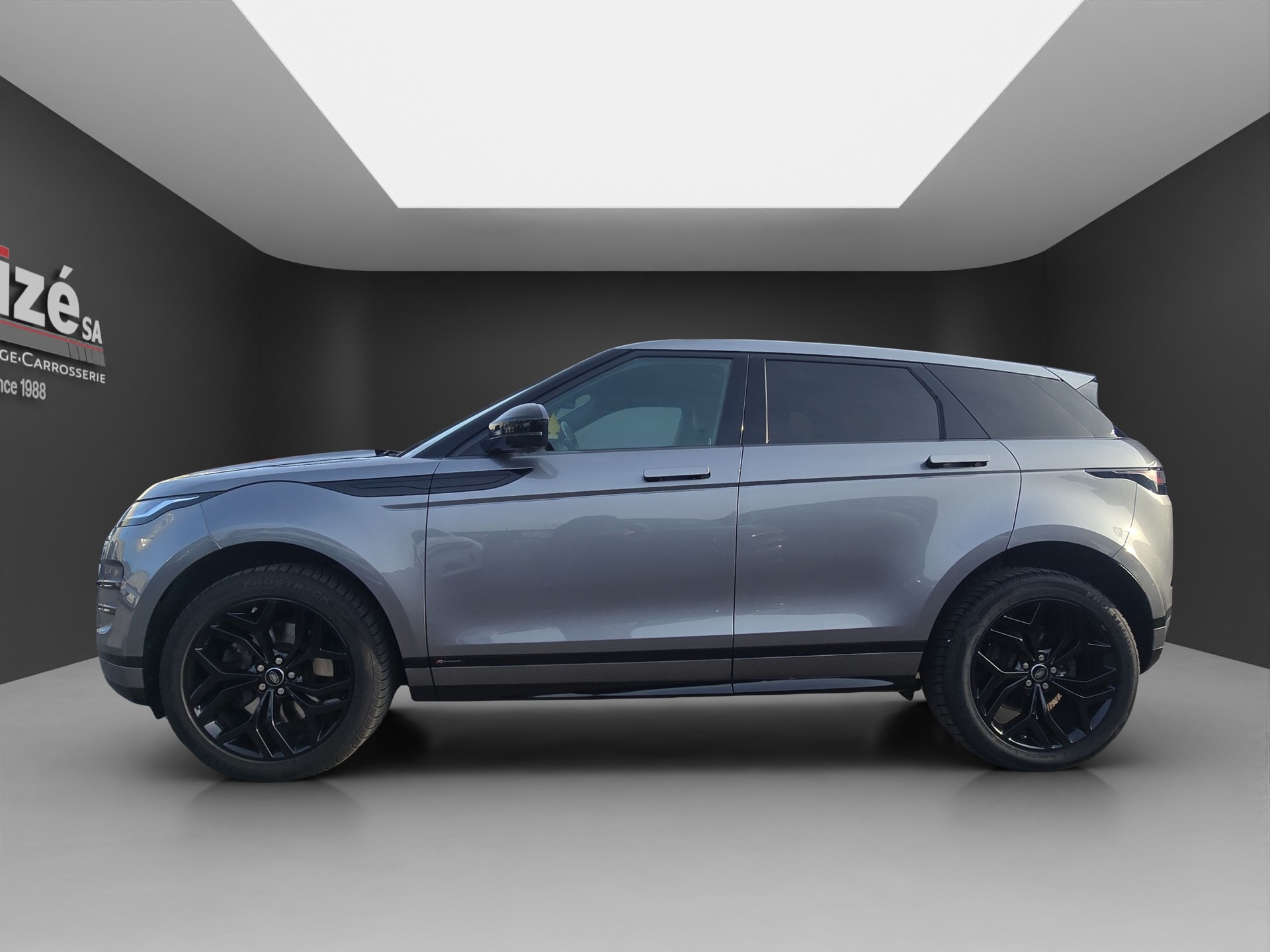 LAND ROVER Range Rover Evoque R-Dynamic P 200 AT9-image-3