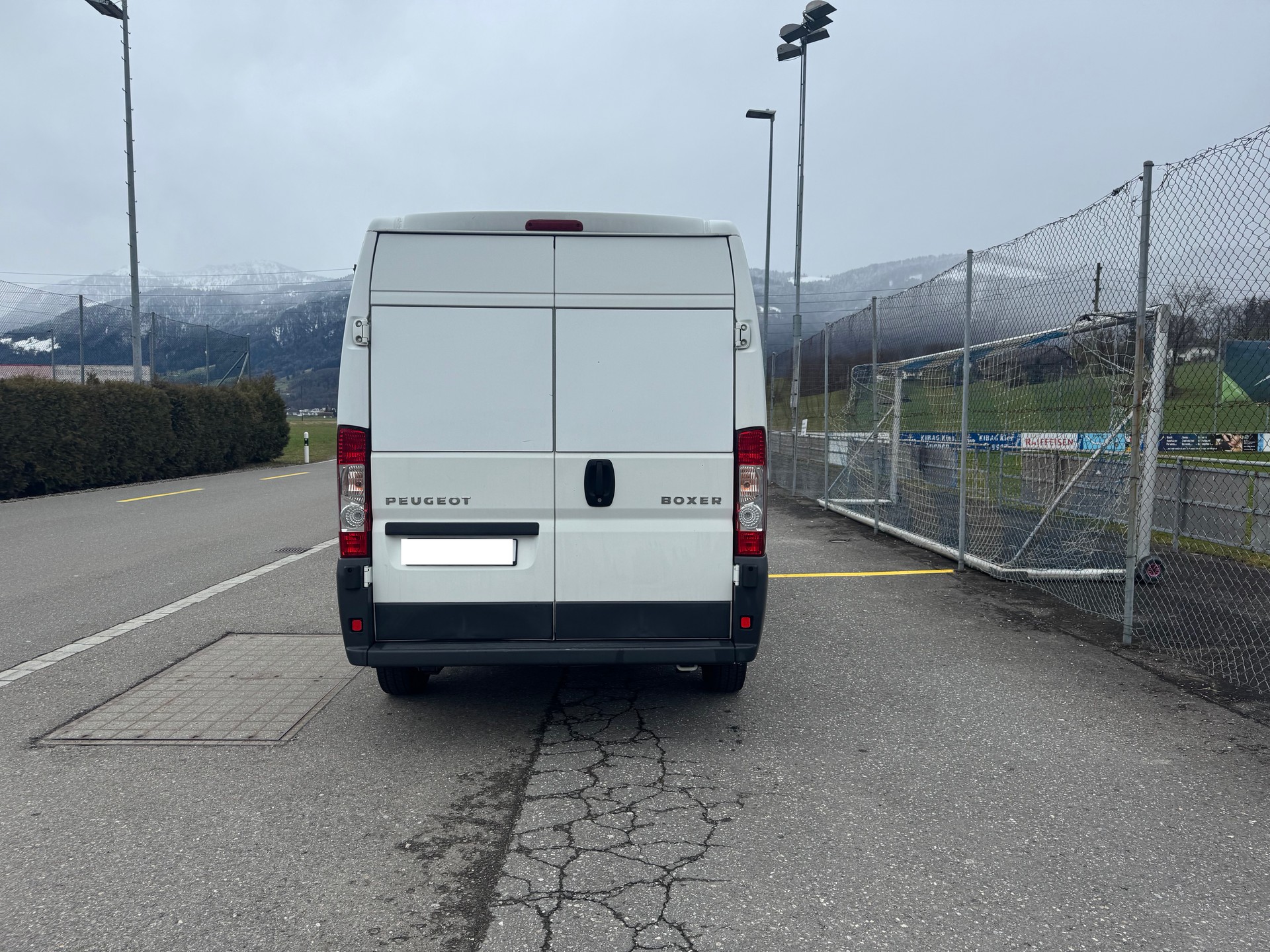 PEUGEOT BOXER L2H2-image-1