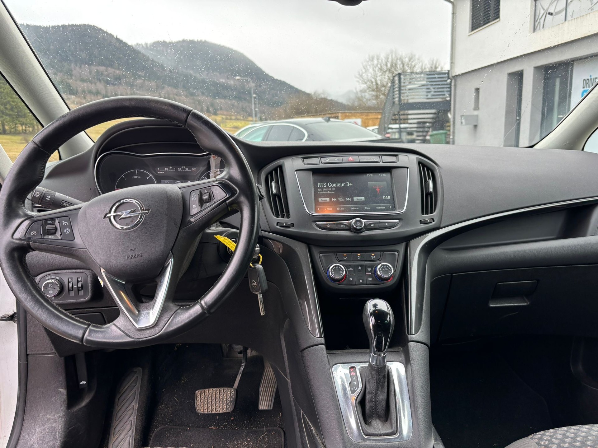OPEL Zafira 2.0 CDTi Enjoy Automatic-image-9