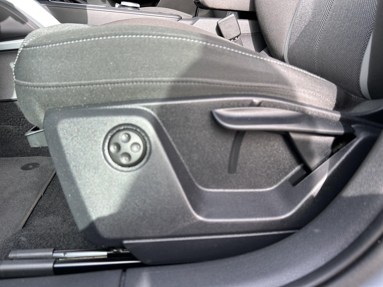 AUDI Q2 35 TFSI Sport S-tronic-image-20