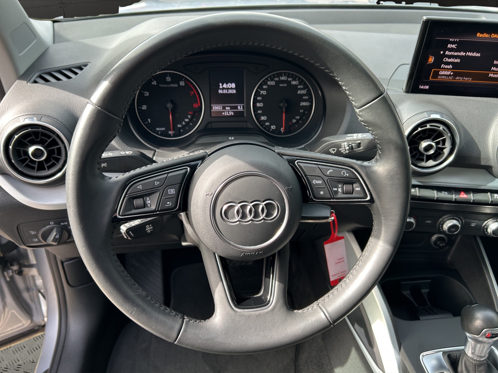 AUDI Q2 35 TFSI Sport S-tronic-image-9