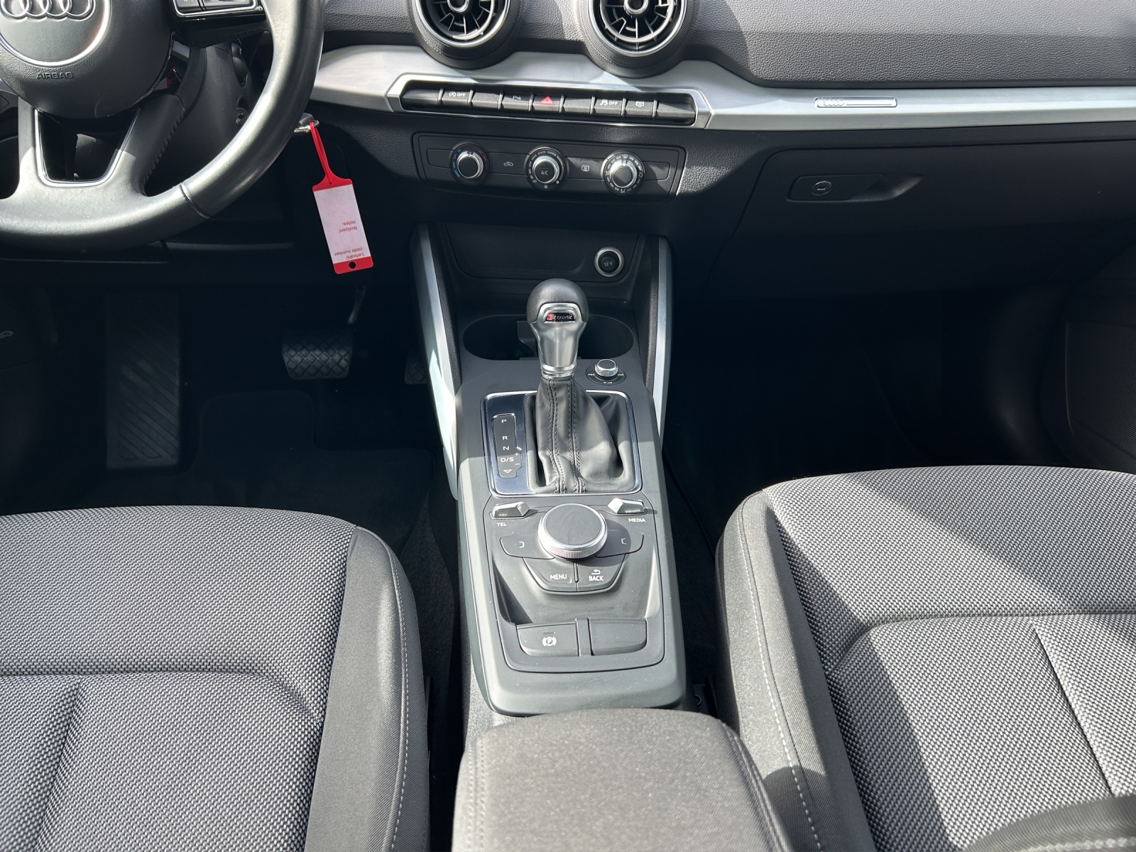 AUDI Q2 35 TFSI Sport S-tronic-image-13