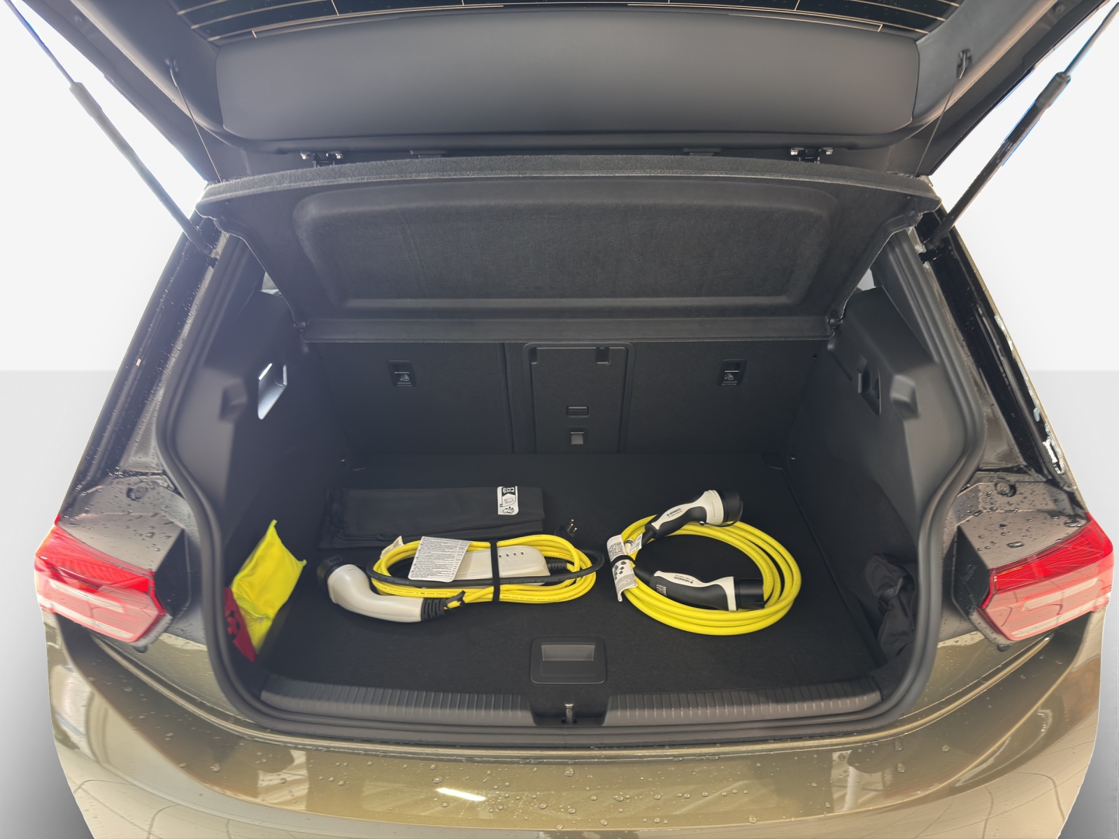 VW ID.3 Pro 59 kWh Pro United-image-12