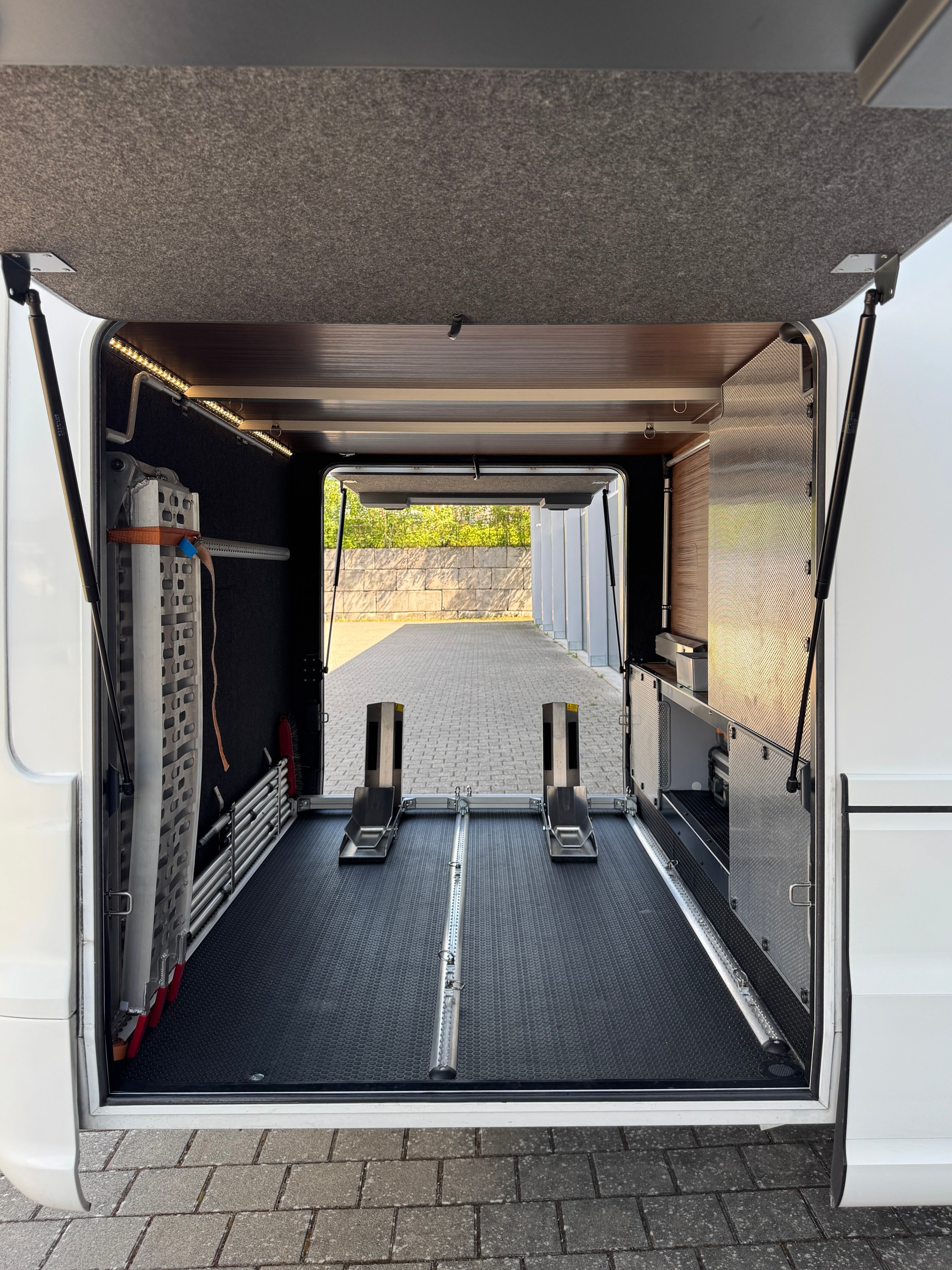 NIESMANN + BISCHOFF Flair 920 LS-image-1