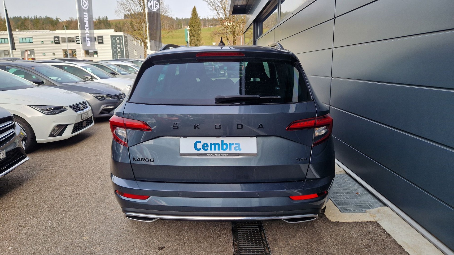 SKODA Karoq 2.0 TSI SportLine 4x4 DSG-image-4