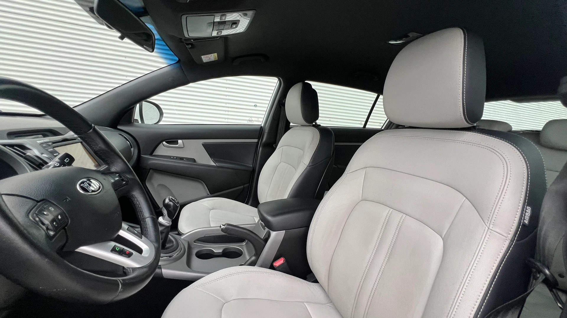 KIA SPORTAGE 1.7 CRDi SWISS ECO EDITION l 116 PS-image-25