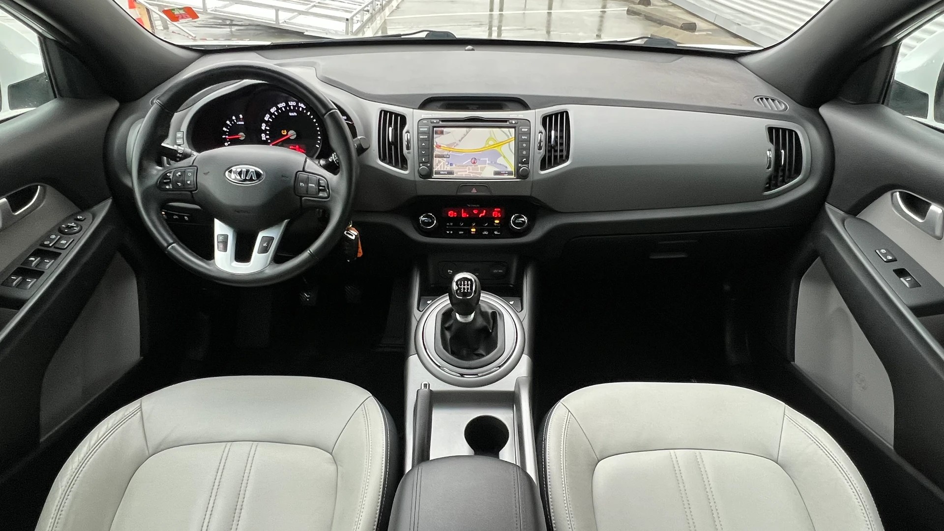 KIA SPORTAGE 1.7 CRDi SWISS ECO EDITION l 116 PS-image-18