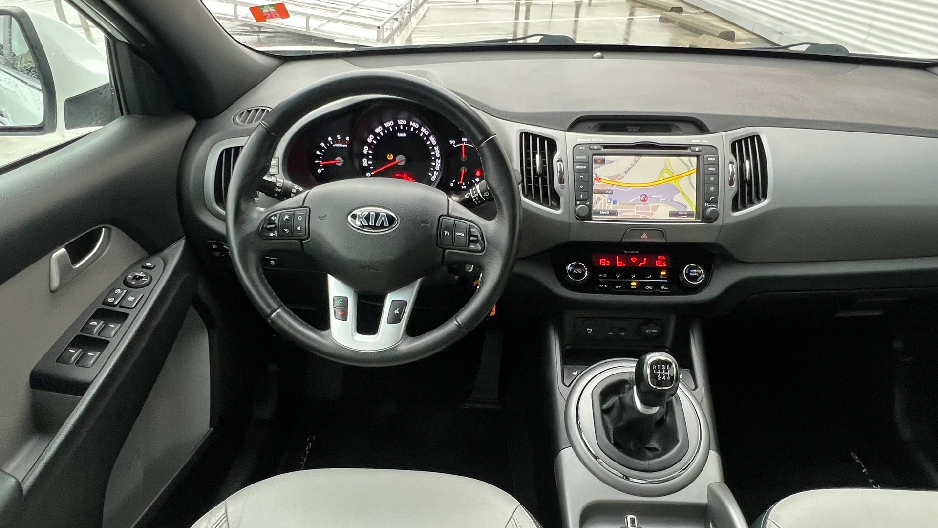 KIA SPORTAGE 1.7 CRDi SWISS ECO EDITION l 116 PS-image-19