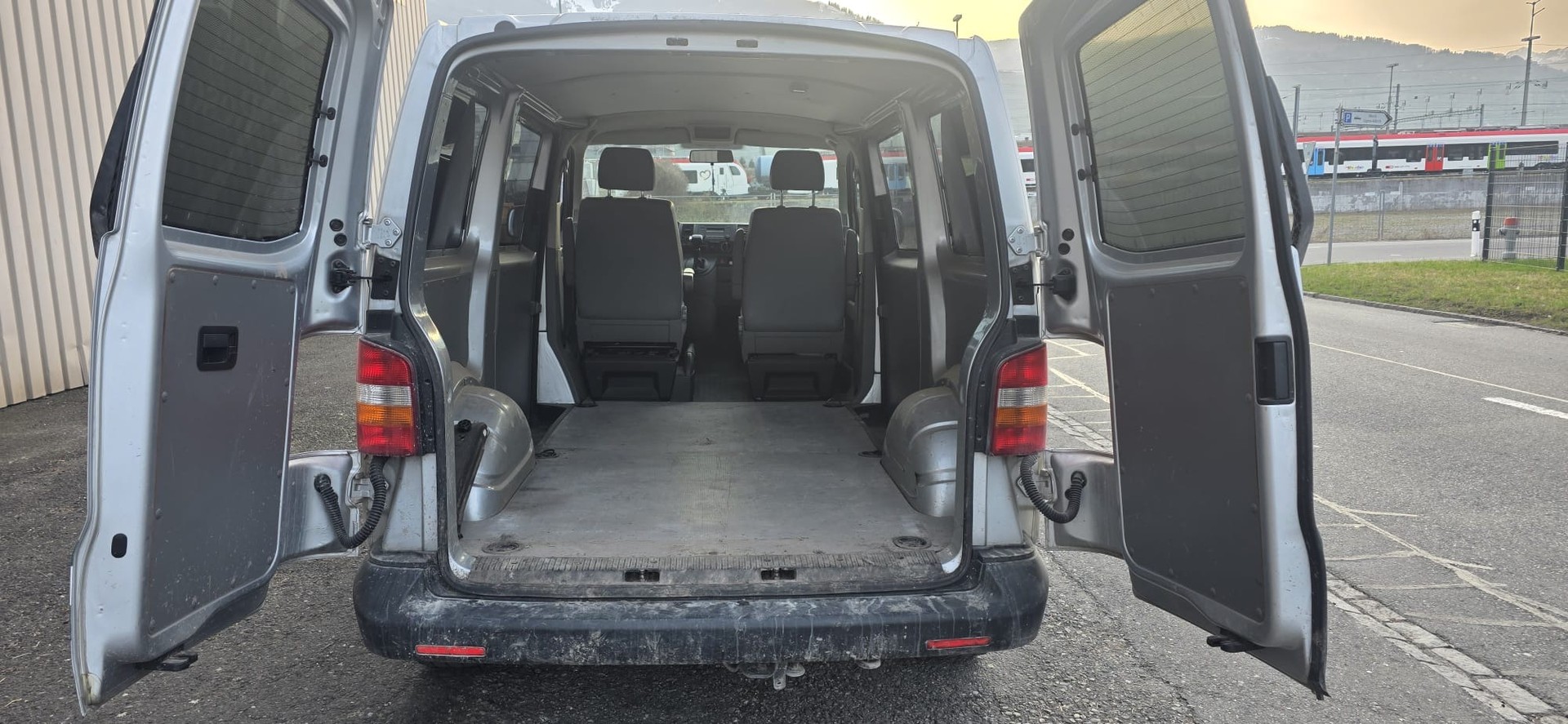 VW T5 2.5 TDI PD-image-6