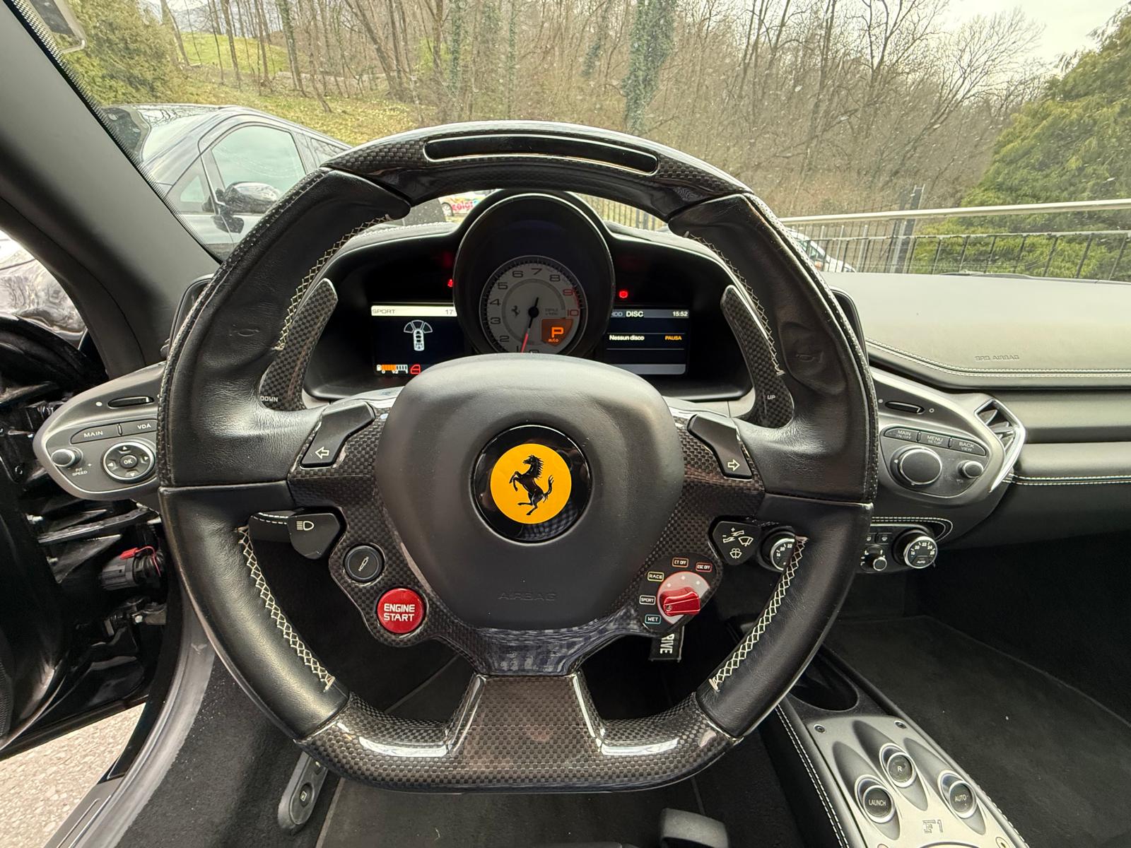 FERRARI 458 Spider Italia 4.5 V8-image-10