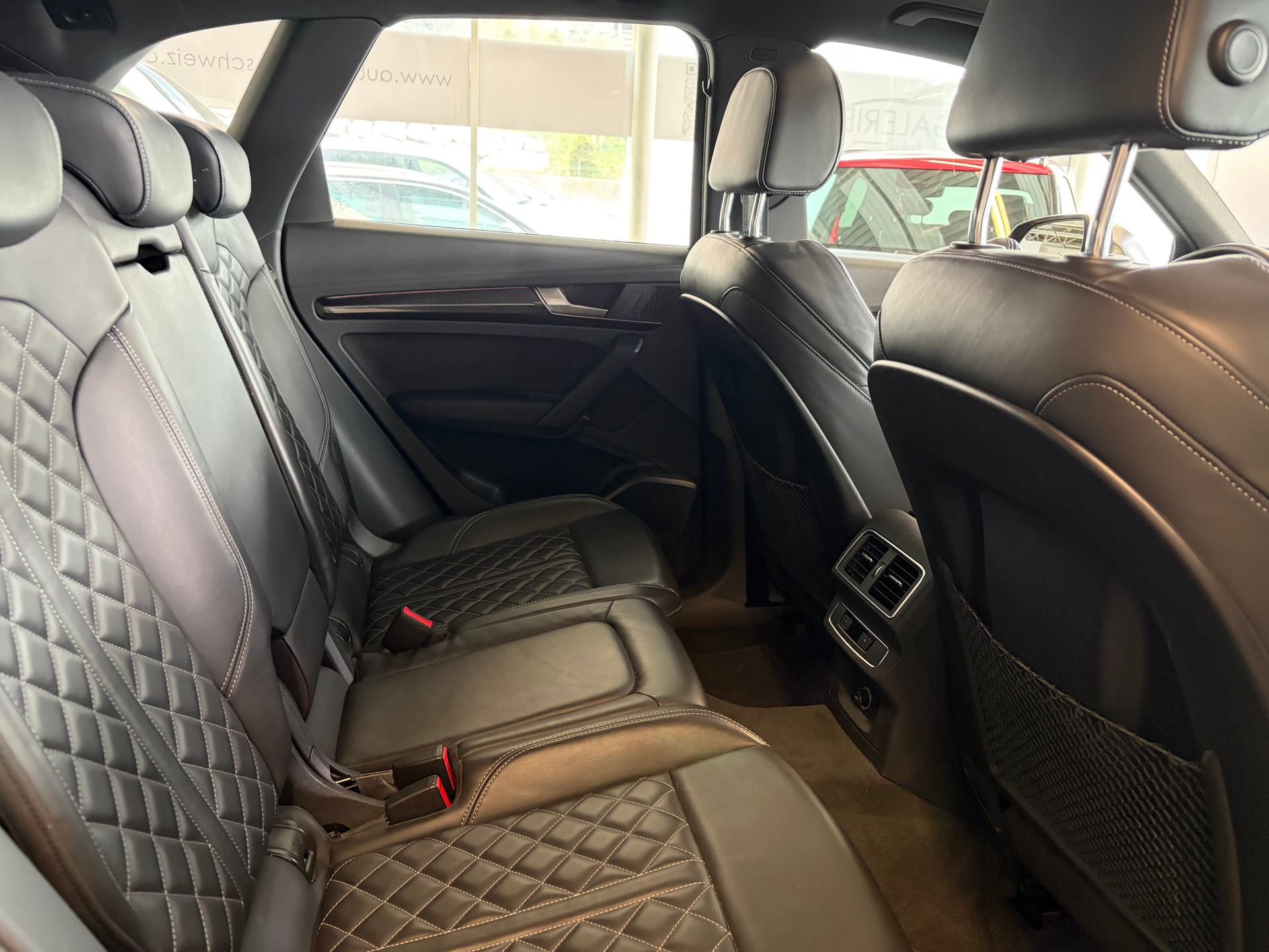 AUDI SQ5 3.0 TFSI quattro S-tronic | CH | Panorama | HeadUp| B&O | Luftfederung | Assistenzsysteme |-image-27