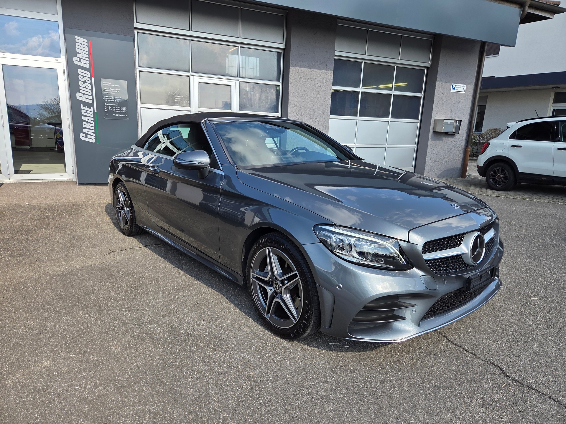 MERCEDES-BENZ C 200 AMG Line Cabriolet 4Matic 9G-Tronic-image-8