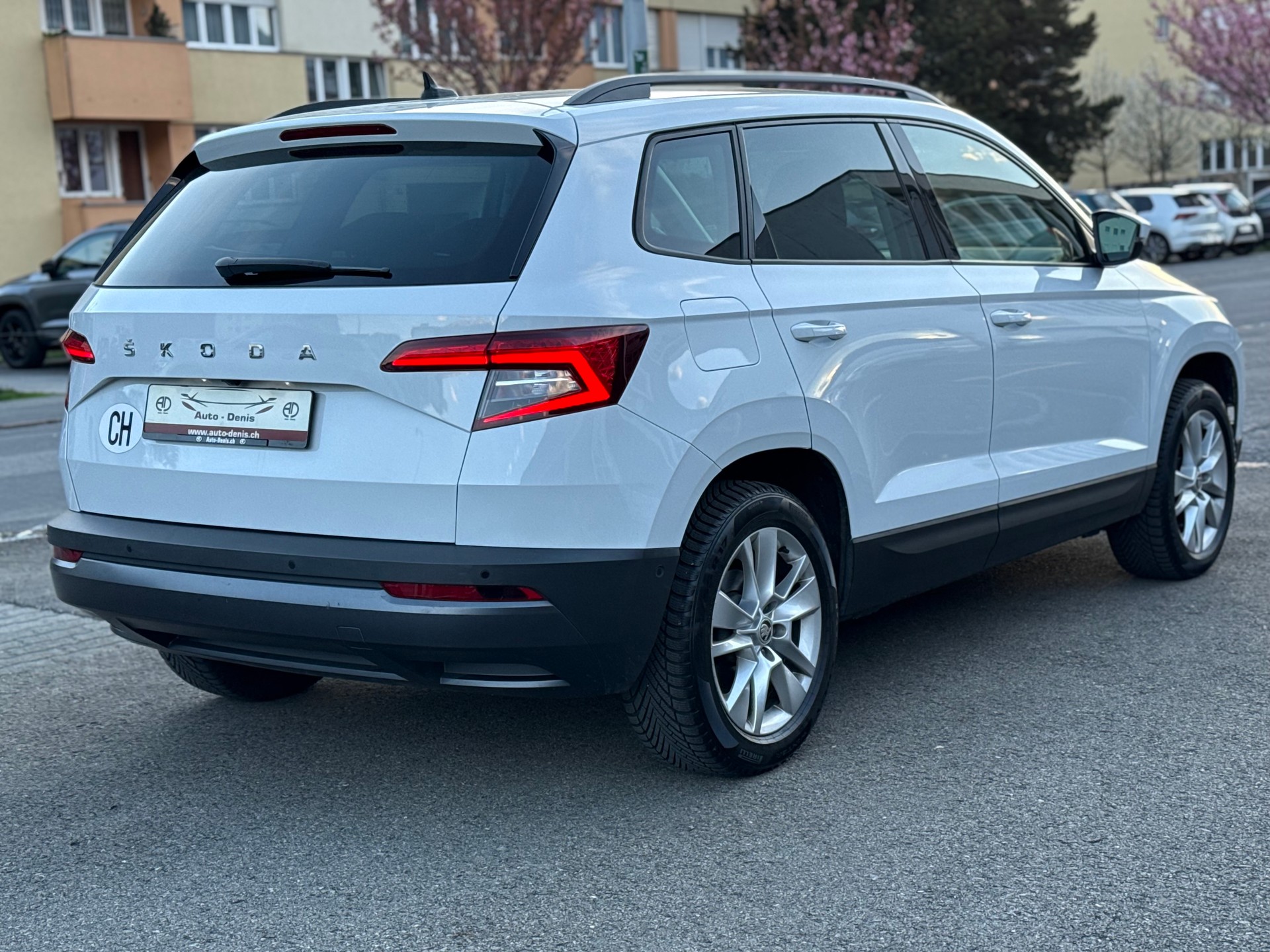 SKODA Karoq 2.0 TDI Style 4x4 DSG-image-4