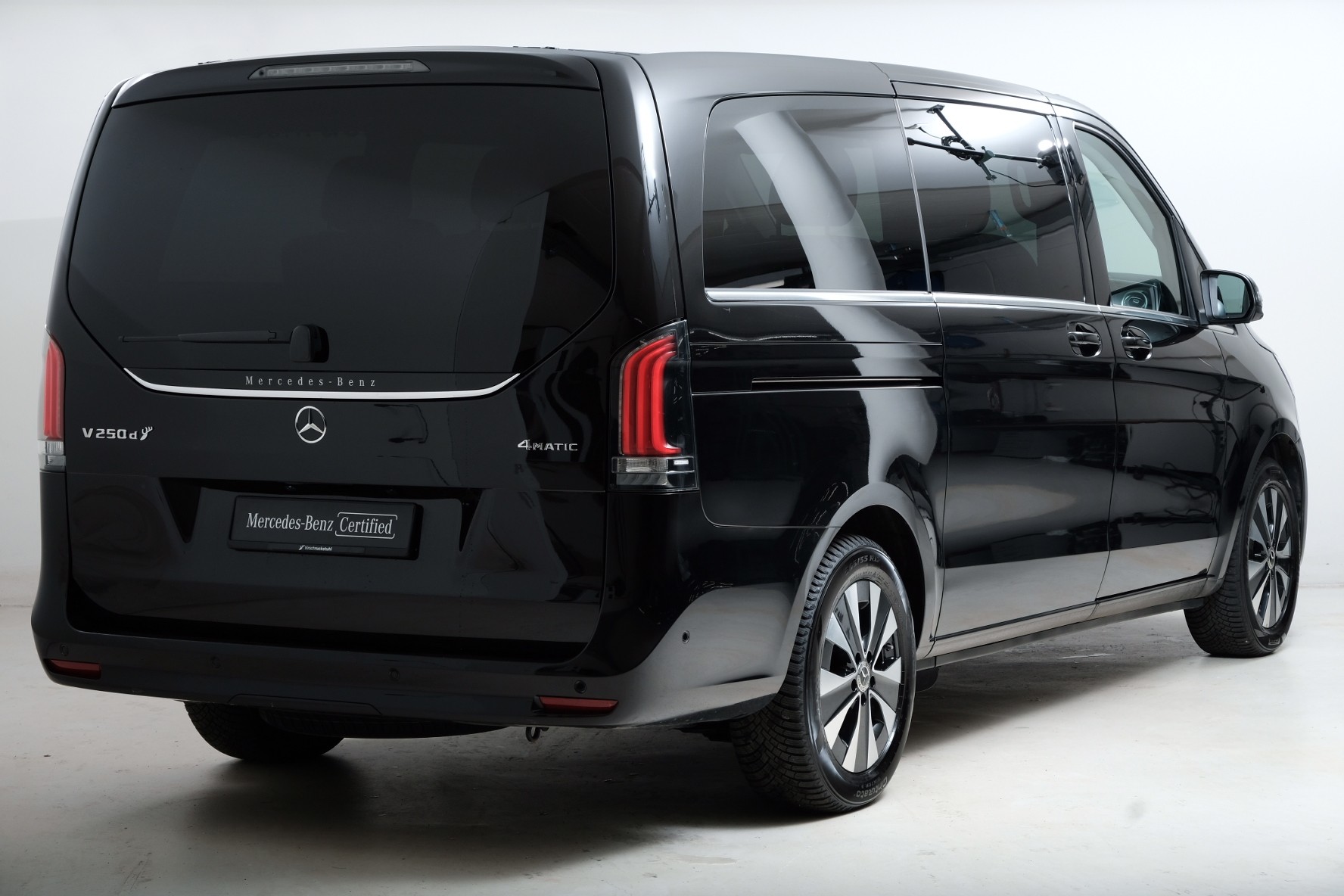 MERCEDES-BENZ V 250 d lang Avantgarde 4Matic G-Tronic-image-3